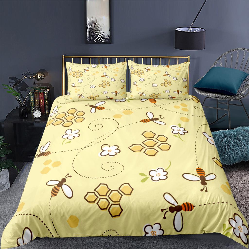 Cartoon Bee Duvet Cover King Queen Lovely Yellow Flying Animal Bedding Set For Kids Boys Girls Beautiful Flowers Comforter Cover
