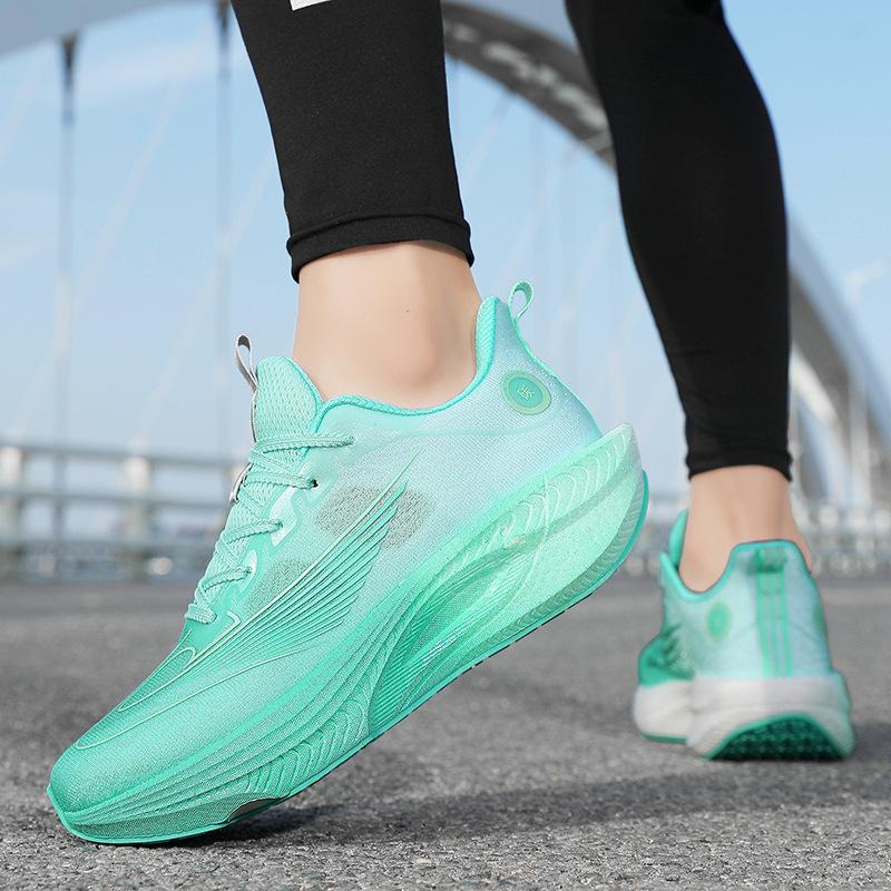 2025 summer new men's shoes lightweight carbon plate breathable sports racing running shoes men's and women's same fitness jogging trend