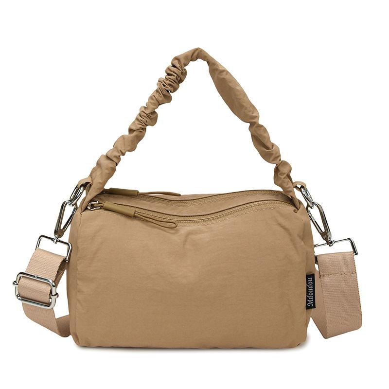 Women's bag casual handbag new fashion handbag solid color light mobile phone messenger bag
