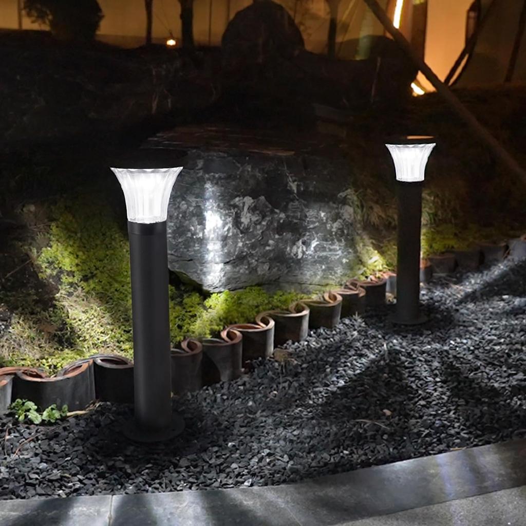 Długotrwałe oświetlenie aż do następnego ranka GWSOLAR Lekki aluminiowy maszt Lampa solarna Zestaw 2 szt. [Jasność 100 lm  Przezroczyste szkło  Wysokość 58 cm]