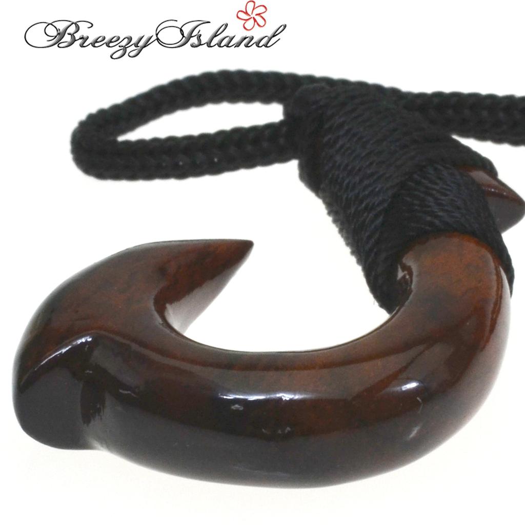 [Breezy Island] Hawaiian Accessory Koa Wood Pendant Fish Hook Size L - Hangs Up Good Fortune - Precious Hawaiian Koa Wood That Shines with an Amber