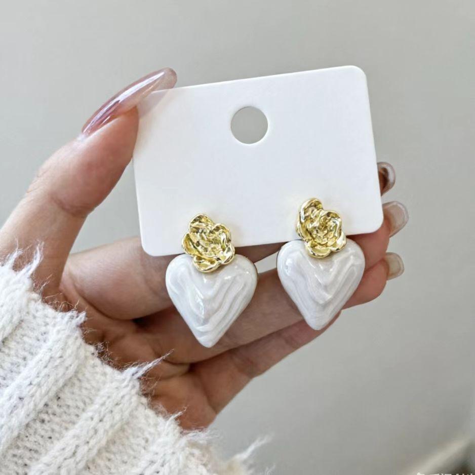French white love stud earrings temperament celebrity style heart earrings personality exaggerated earrings