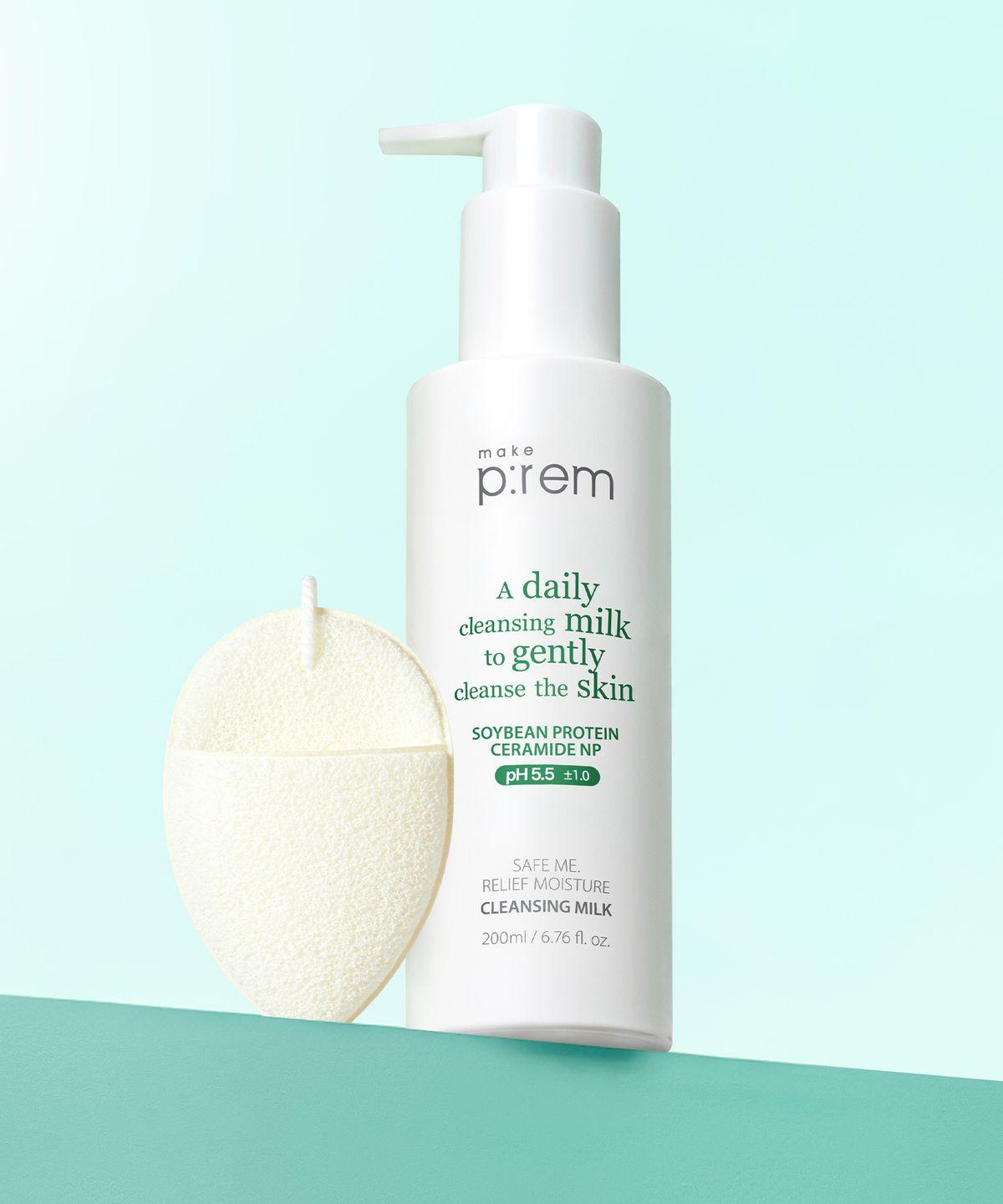 Moisture Cleansing Milk 200ml Special Set (+Cleansing Sponge)