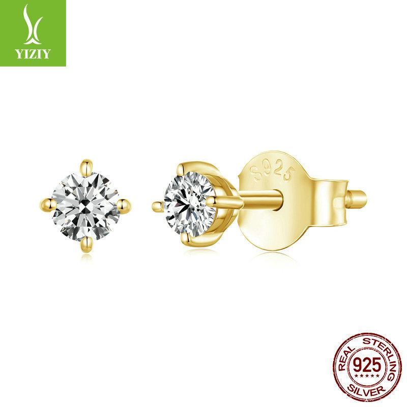 10 Points Four-Claw Moissanite Stud Earrings, Simple And Classic Versatile S925 Sterling Silver Moissanite Earrings.