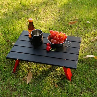 Mini tavolo pieghevole da campeggio Tavolo da esterno ultraleggero in lega di alluminio per viaggi, picnic, barbecue, scrivania pieghevole per computer