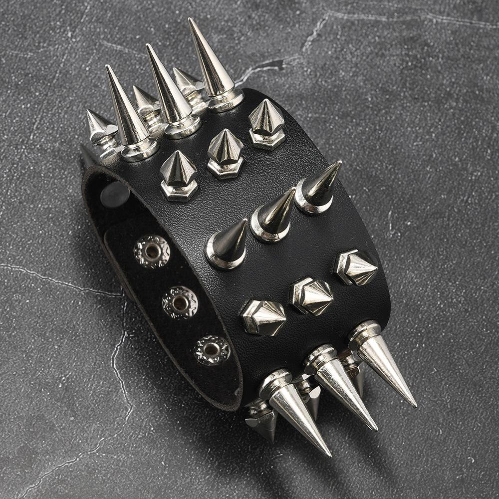 Punk Hip-Hop Rhinestone Bracelet Retro Western Wasteland Hottie Leather Snap Bracelet for Women Jewelry HUANZHI New