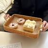 Handgeflochtenes Rattan-Tablett: Brot- und Obstkorb für Snacks und Nachmittagstee