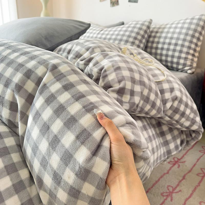 Velvet Duvet Cover Solid Color Quilt Cover Skin-friendly Bedding for Winter Comforter Cover Soft Bed Cover