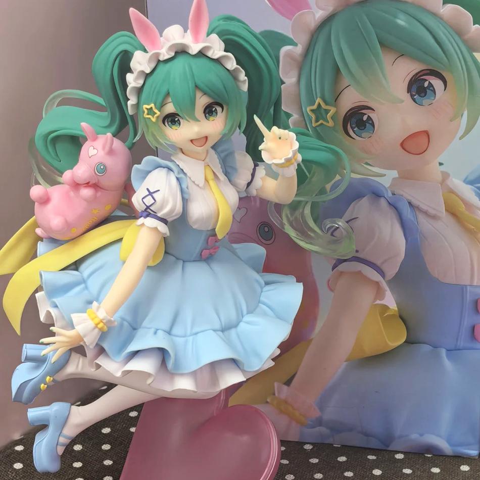 17CM Hatsune Miku Anime Figure Kawaii Pvc Model Doll Action Figurals Rody Fairy Tale Collect Ornaments Christmas Toys Gifts