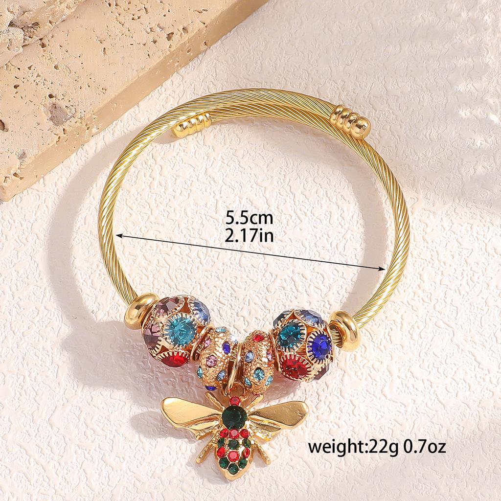 1 Women's Fashionable Multi Element Beaded Little Bee Bracelet for Daily Wear and Travel Accessories