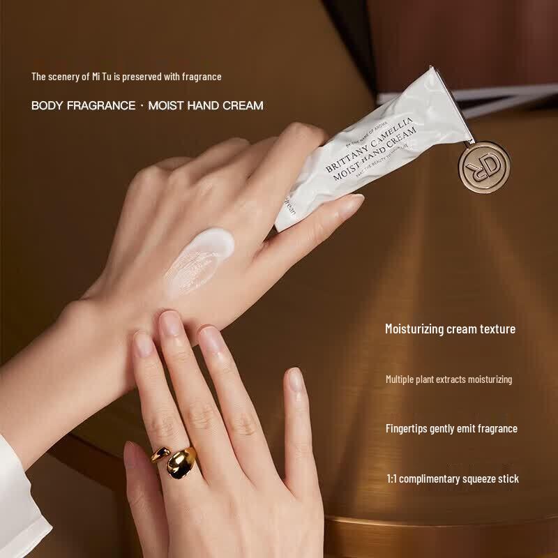 Dear Ilean Cosmic Star Fragrance Hand Cream Gift Set