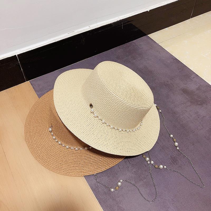 Neue Damen Sommerhüte Stroh-Sonnenhut Panama Elegante Stroh-Fedora-Hüte Damen Mädchen Outdoor-Urlaub mit Perlenkette Sonnenschutz Strandhut