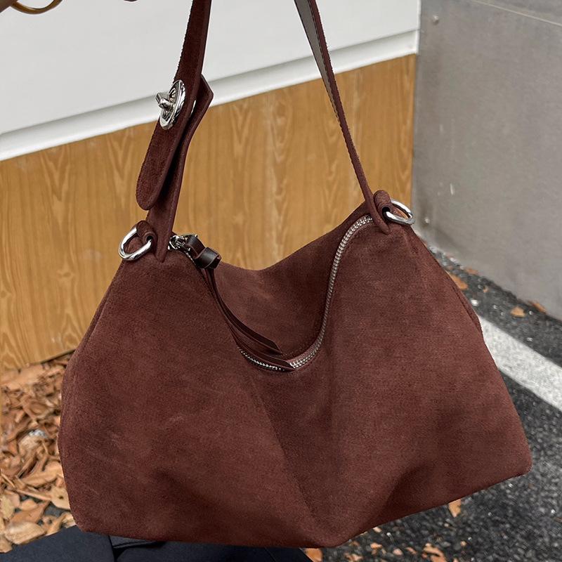 Women s Retro Suede Baguette Handbag - Frosted Cowhide Shoulder Bag