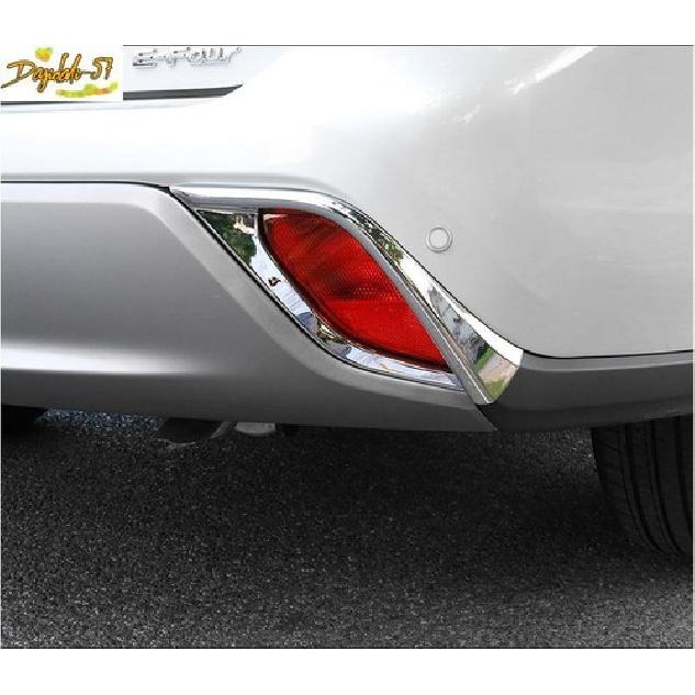 Fit For   Highlander Toyota ABS Chrome Rear Fog Light Lamp Cover New