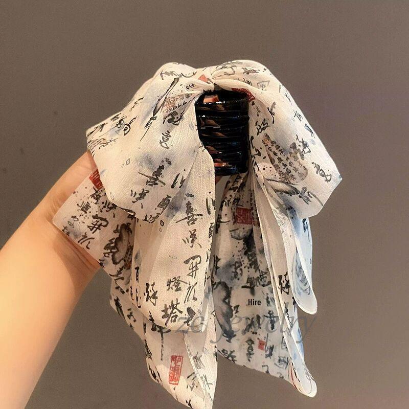 

Зажим-краб из страусиных перьев: Элегантный аксессуар для высокой прически для объема и стиля