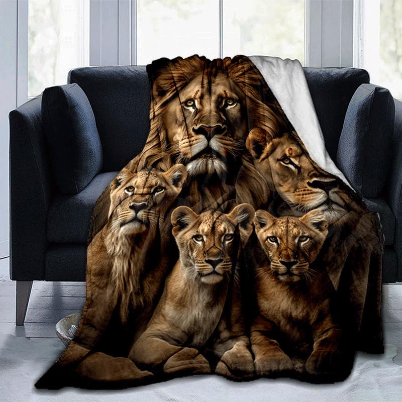 1pc Lion Printing Lightweight Flannel Blanket, Comfortable and Warm Blanket, for Camping Sofa Bed and Couch Office, in All Seasons