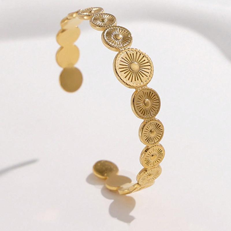 1pc Vintage Geometric Titanium Steel Open Bangle with High-End Feeling, Non-Fading Mother's Day Gift