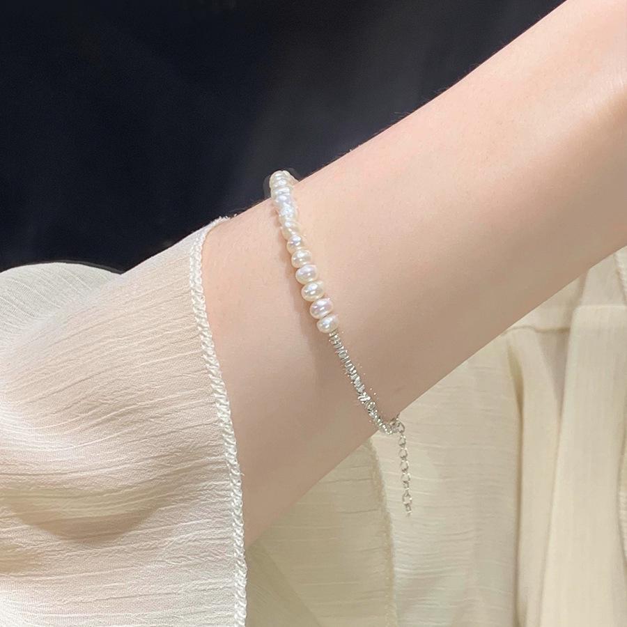 Elegant Silver Pearl Bracelet for Girls – Exquisite 2023 Birthday Gift