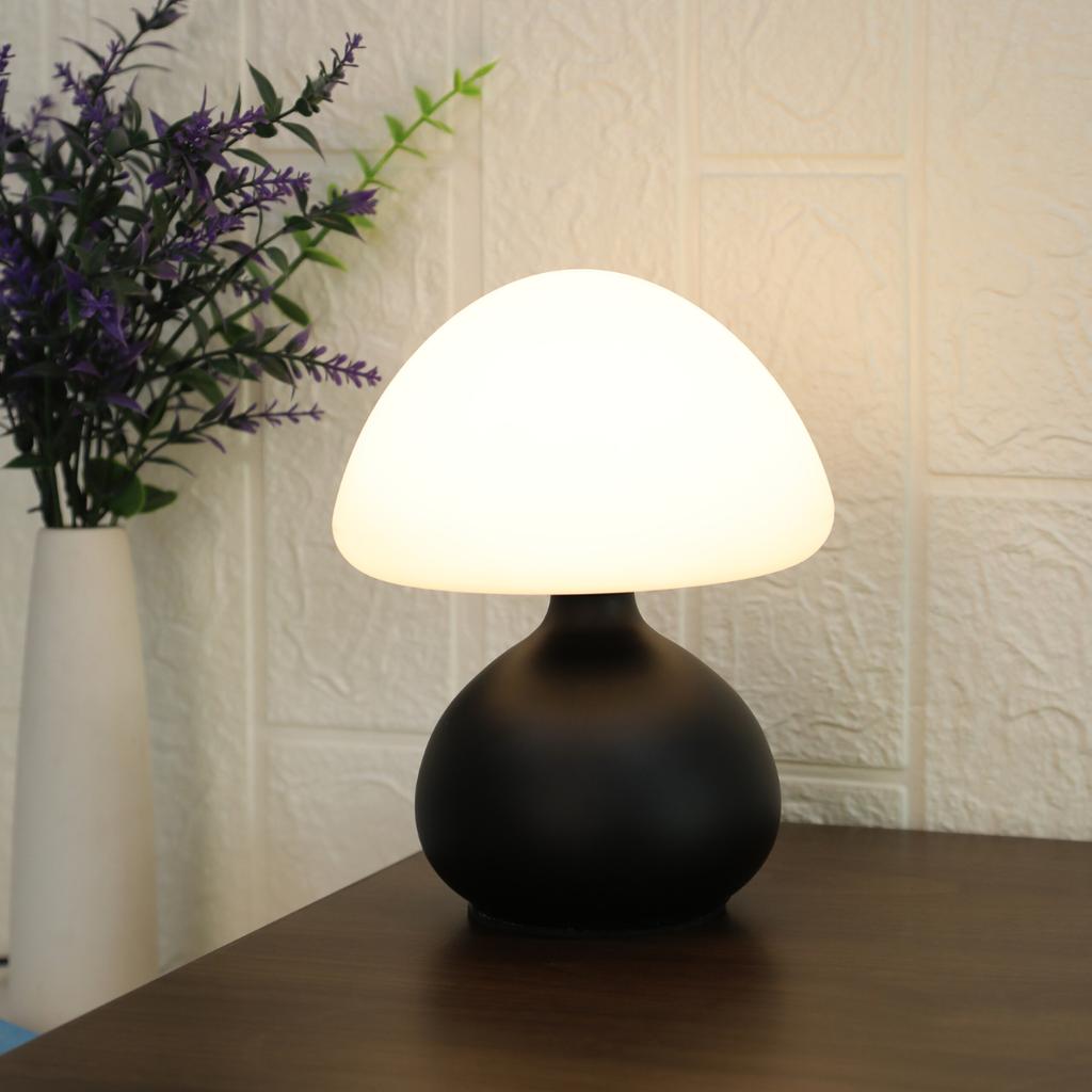 USB Nordic Creative Mushroom Desk Lamp with Three Color Modes for Hotel Bedroom Decorative Desktop
