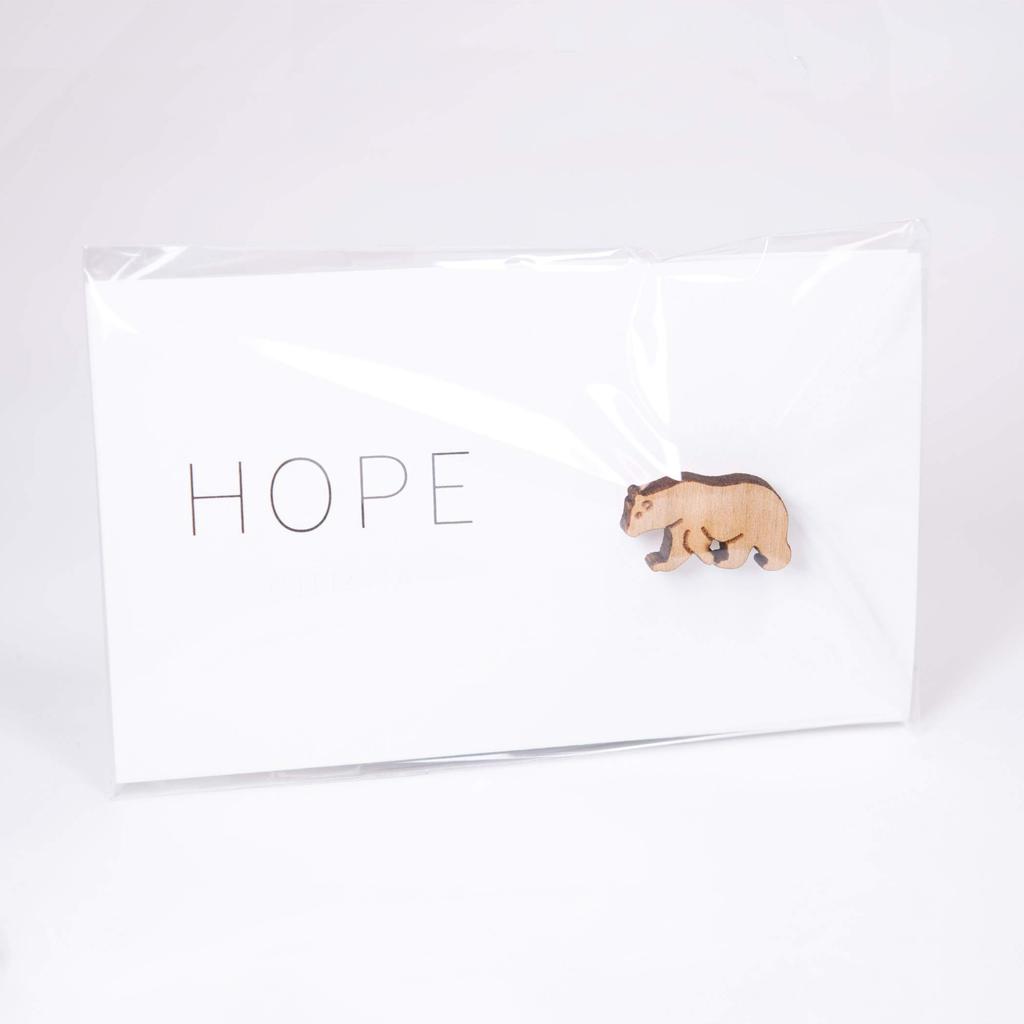 YUTTALIA Wooden Bear Pin Badge, Laser Engraved, Pin Accessory, Handmade Wood Badge, Wooden Badge