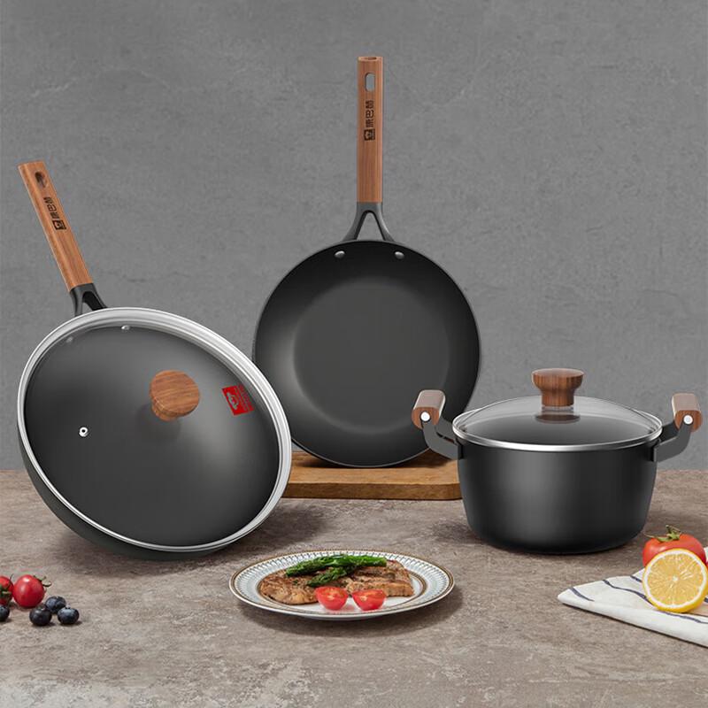 Kambach Titanium Non-stick 3-Piece Cookware Set