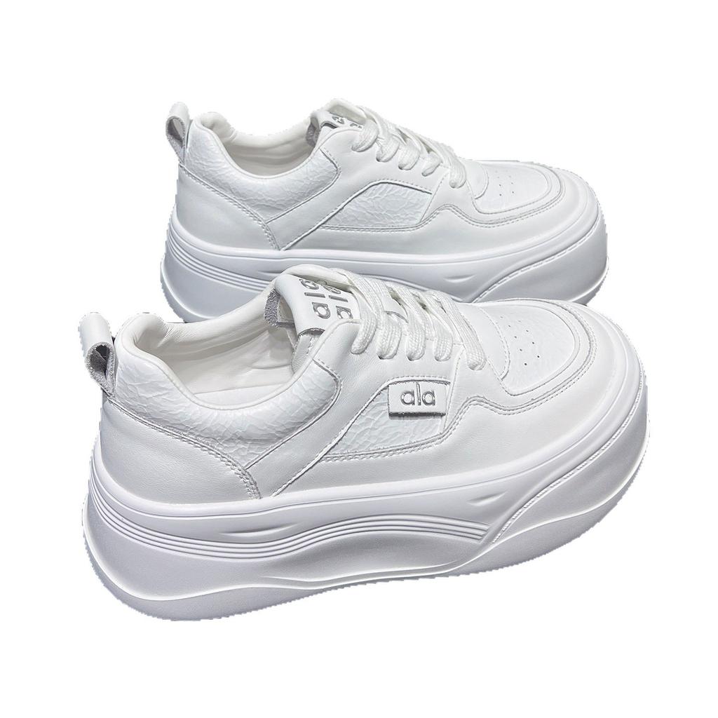 Not tired feet, thick soles increase height, small white shoes, women's lightweight soft soles 2025 new autumn versatile leather sports and leisure