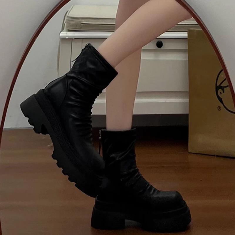 Lange Stiefel Ritter 2025 höhenvergrößernde schlanke Stiefel würziges Mädchen Jurchen lange Stiefel neuer Stil Biskuitkuchen dicke Sohle