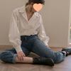 Women's French Retro V-Neck Lantern Sleeve Shirt in White - Spring/Autumn Long Sleeve Suit Collar Top