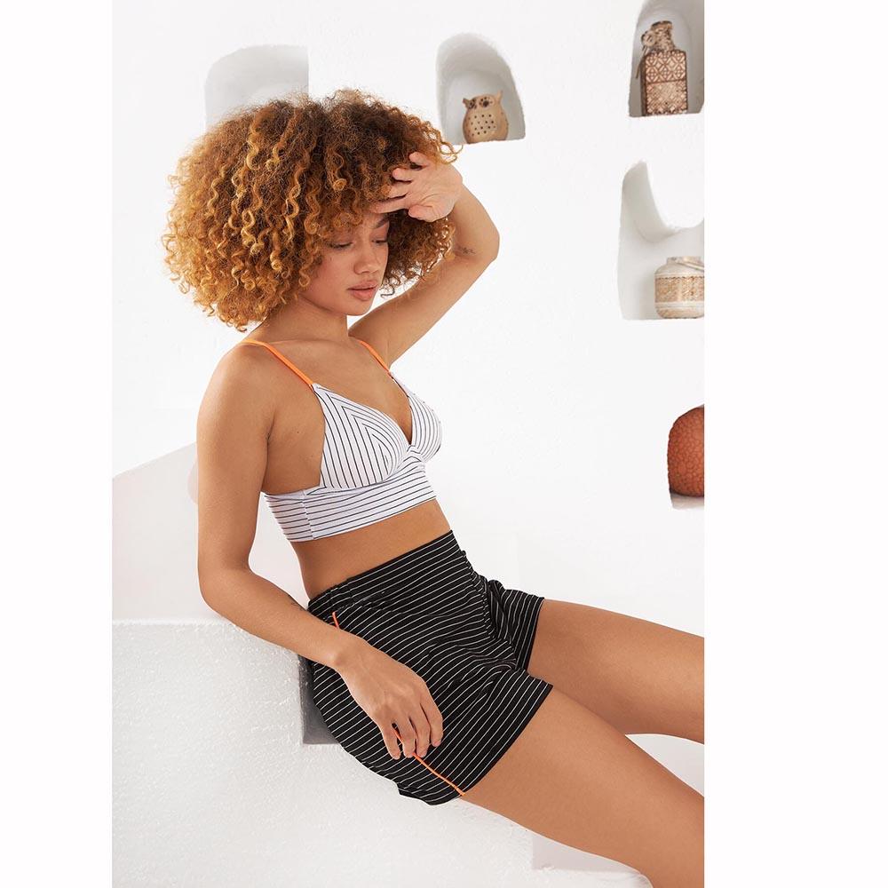 

Комплект шорт-бюстье NBB в бело-черную полоску