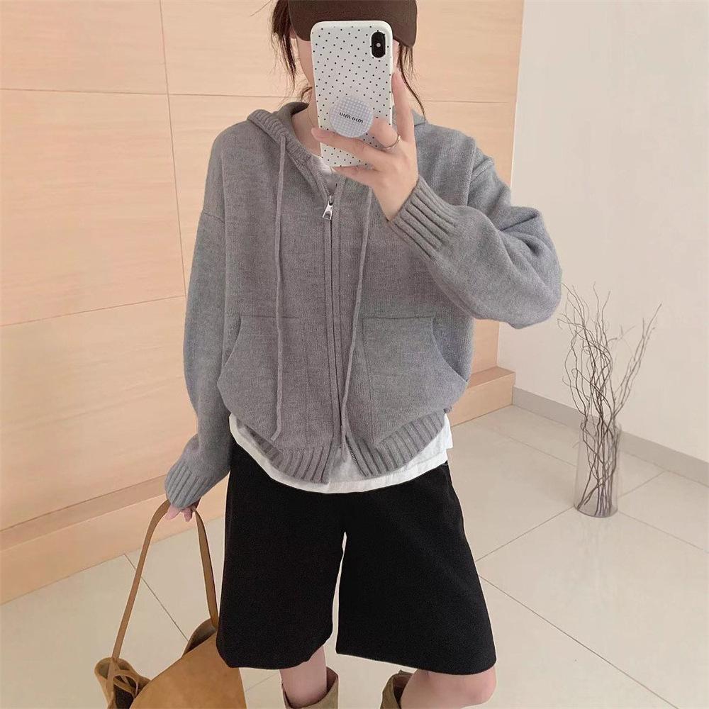 Solid-color Hooded Zipper Sweater Jacket, A New Laid-back Style Knitted Cardigan for Women In Autumn and Winter