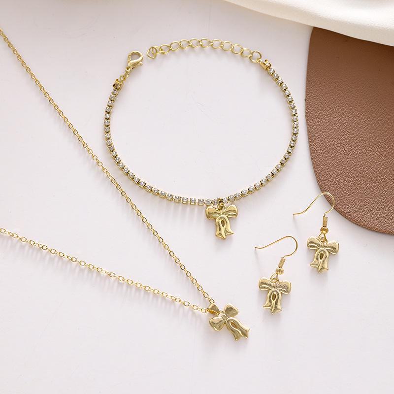 Luxurious Bow Jewelry Set: Necklace, Bracelet, and Earrings for Women
