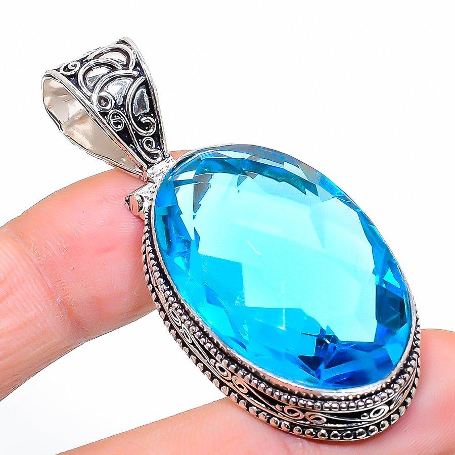 

Vintage Swiss Blue Topaz Gemstone Handmade Ethnic Jewelry Pendant 2.21 VR-3517