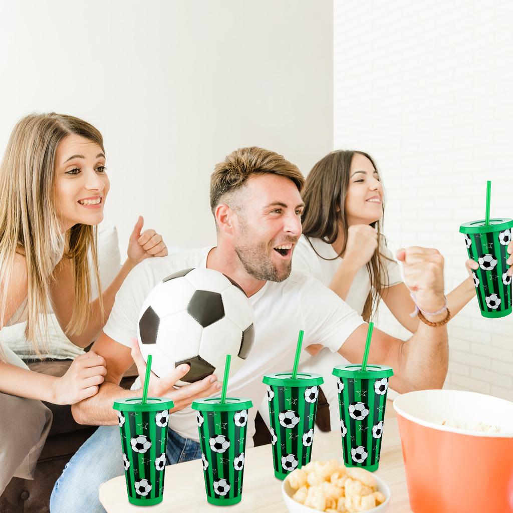 Kklolai 10 Stuks 24 Oz Plastic Voetbalbekers Herbruikbare Tumbler Met Deksel En Rietje Voetbal Verjaardagsfeest Cadeaus Voor Coach Fan Mannen Vrouwen