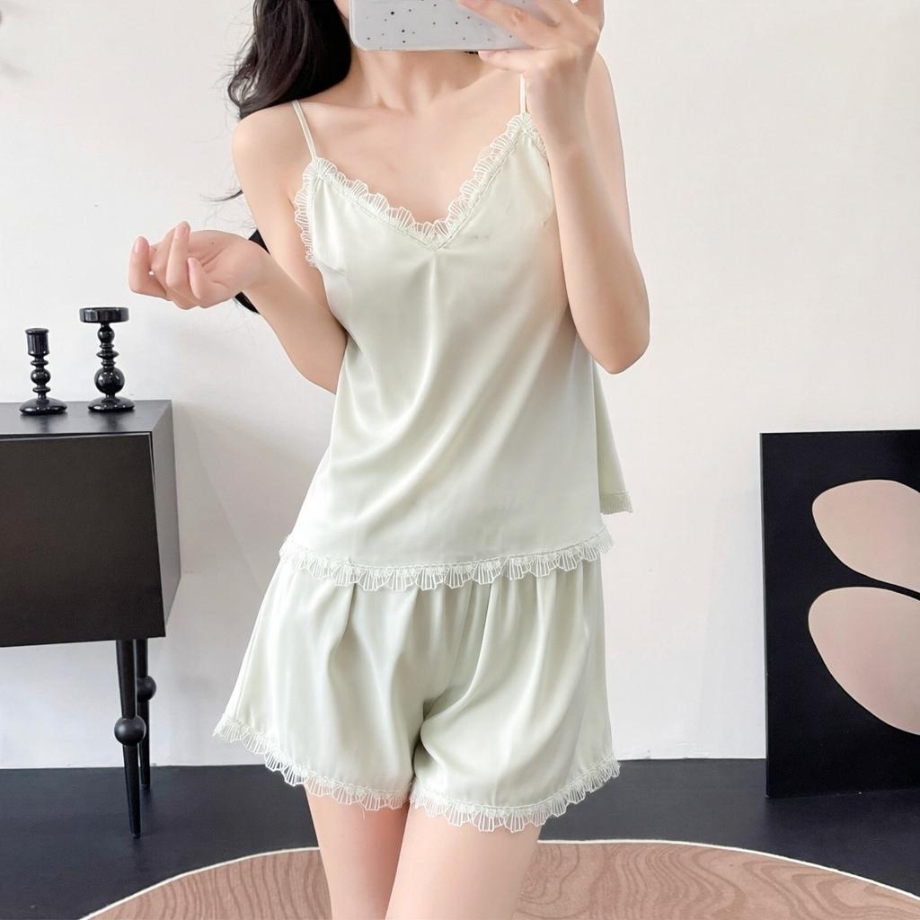 Ice Silk Pajamas Women's Sexy Lace Suspender Shorts Set Spring Summer Summer Thin Homewear with Chest Pad