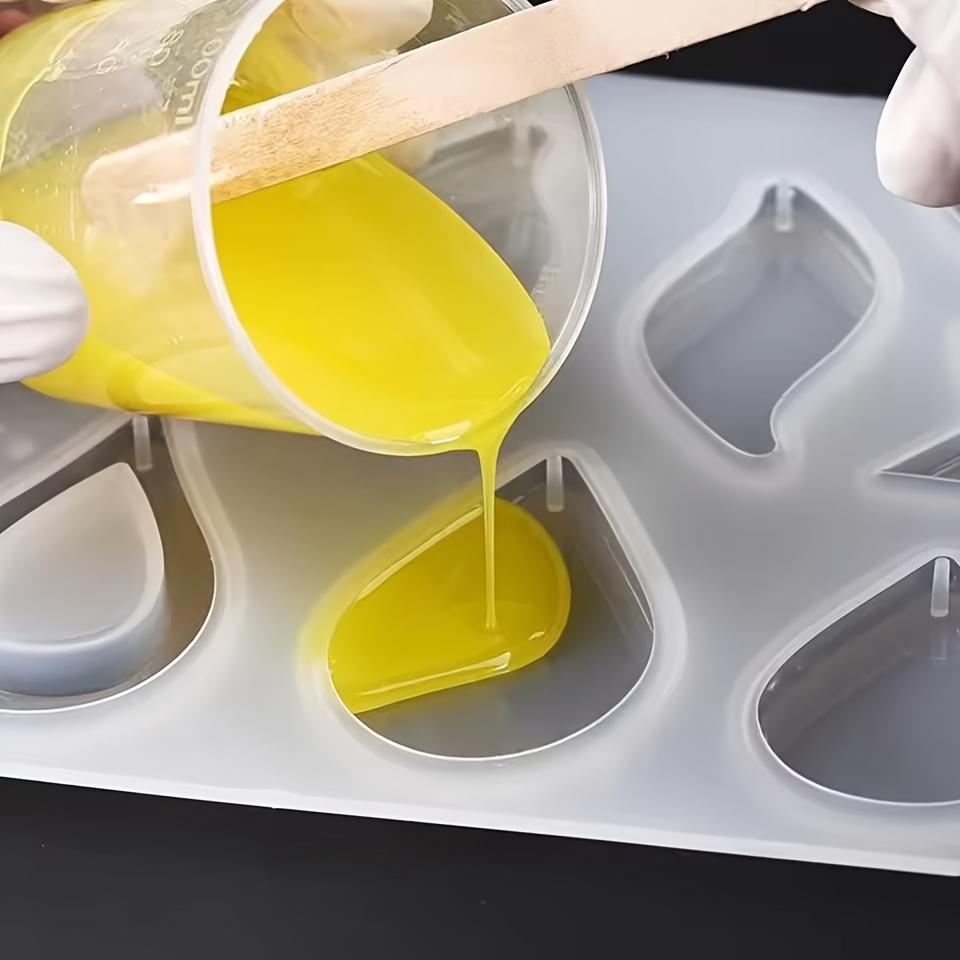 5/10/20Set 30ml/1oz Plastic Graduated Cups with Wooden Stirring Sticks Transparent Scale Cup Candle Making Kits