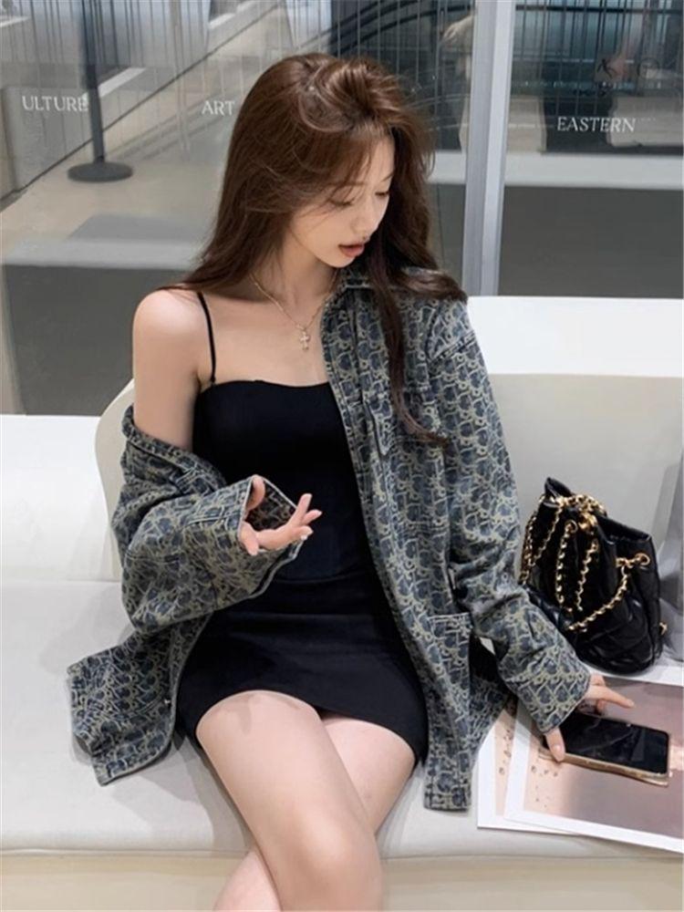 Damen Herbst Retro Print Jeansjacke: Lässiges, locker sitzendes, schlankmachendes Oberteil