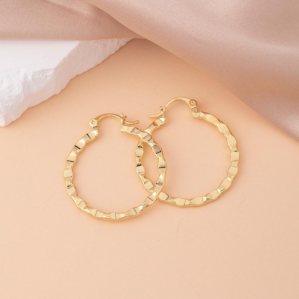 Náušnice čtvercové obruče a velké kruhové náušnice s jehlou ze stříbra S925: Niche Design, Lehký Luxus, Špičkové Šperky