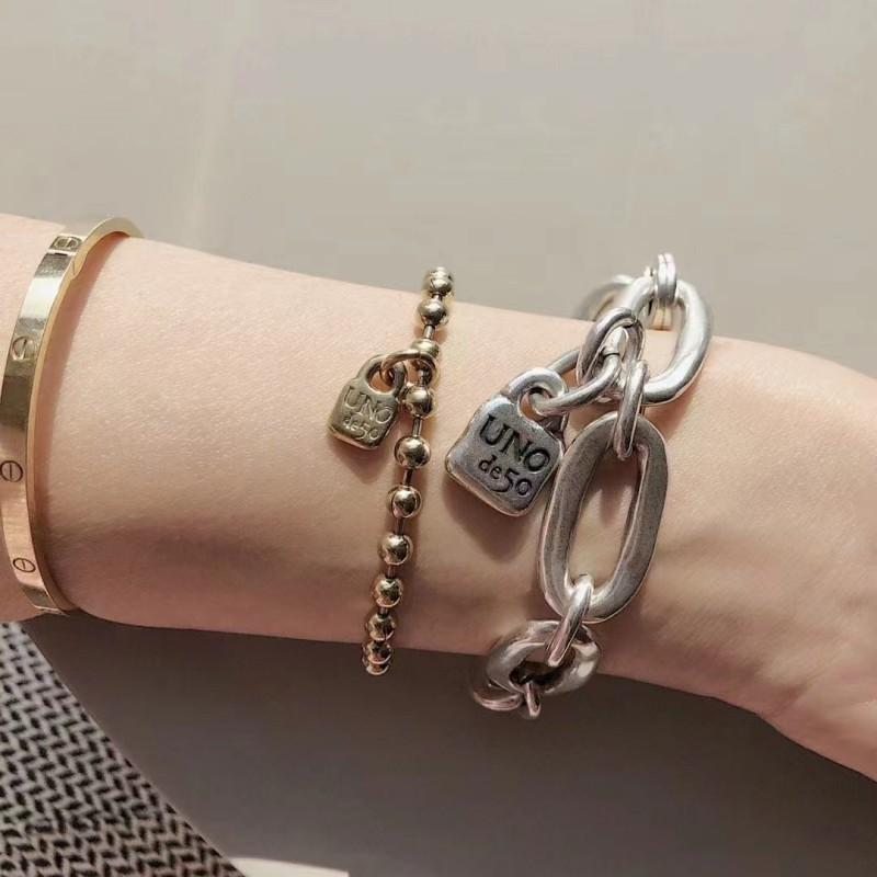 

Браслет-цепочка с овальным замком и толстой цепочкой для женщин серебряный