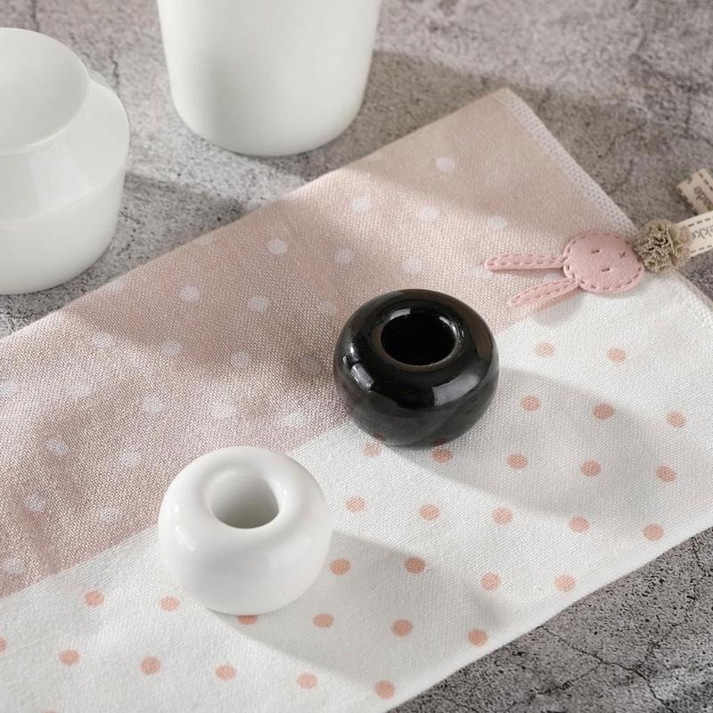 2PCS Ceramic Toothbrush Stands Creative Brush Stand Shelf Base Practical and Mini Solution