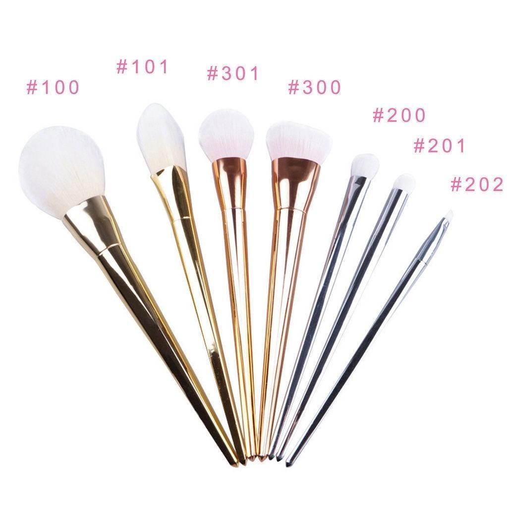 7pcs Makeup Brushes Set Powder Foundation Eyeshadow Eyeliner Lip Brush
