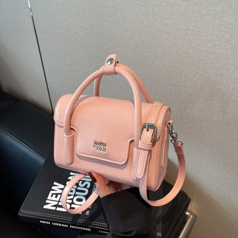 High-end small bag women's spring summer versatile new fashion messenger bag small square bag
