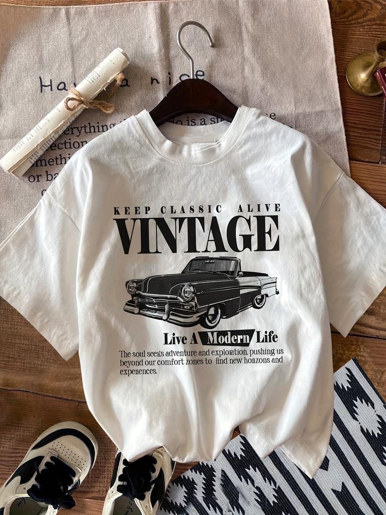 The Cartoon Sardine Letter Printed T-shirt Is a Casual and Versatile Top with a Style Suitable for Daily Neutral and Loose Wear