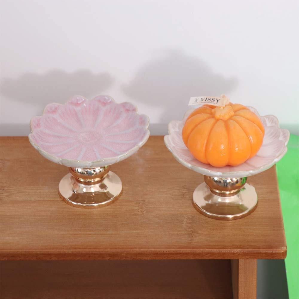 Creative European Style Ceramics Candle Stand Light Luxury Romantic Candle Holder Exquisite Candlestick Home