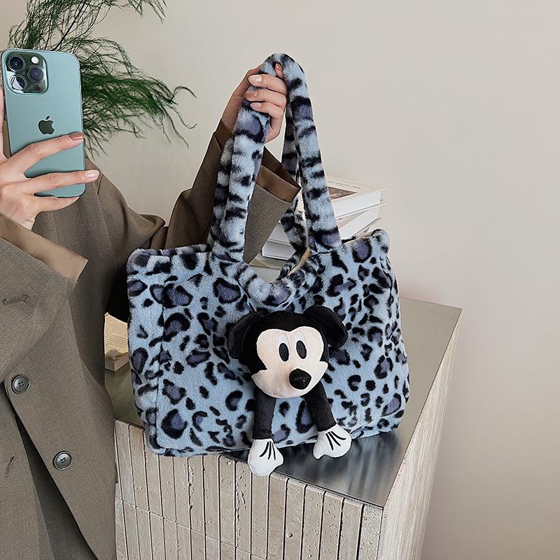 2025 Women's Large Fluffy Leopard Print Shoulder Tote Bag