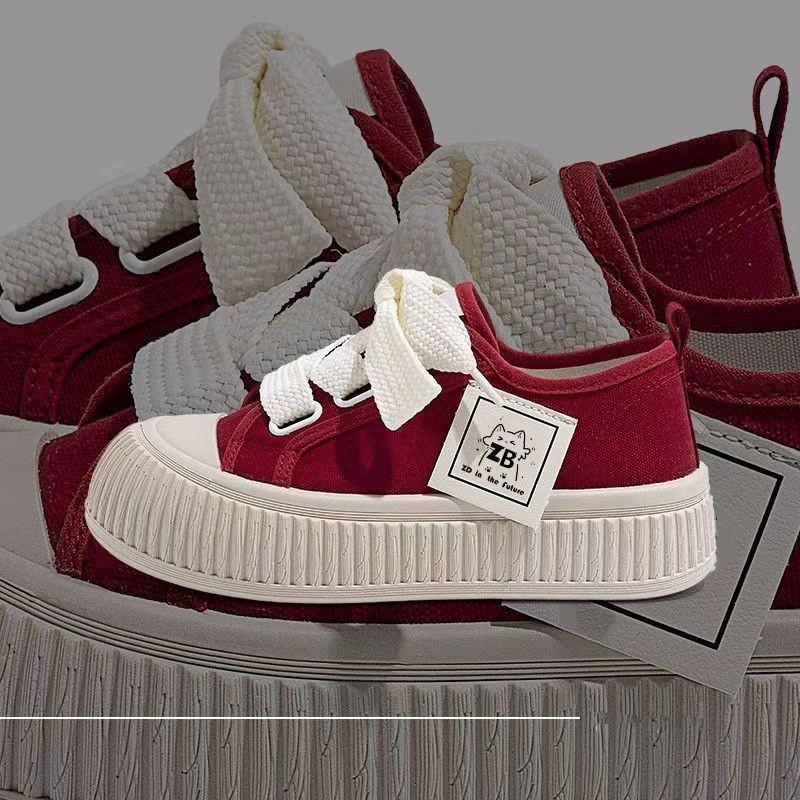 Popular board shoes women's 2025 summer new versatile little white shoes lightweight soft sole student casual board shoes ins trend