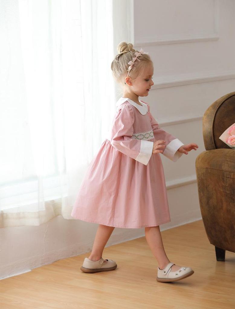 Frühling 2026 Mädchen Langarm Kleid mit Puppenkragen: Französisches Rattan, Florale Stickerei, Colorblocking, Reine Baumwolle, Süßer Prinzessinnen-Stil