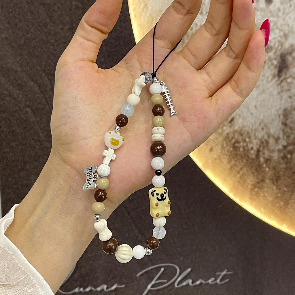 Stylish Floral Pearl Beaded Phone Lanyard for Women – Light Luxury, High-End Feel, Anti-Lost Chain