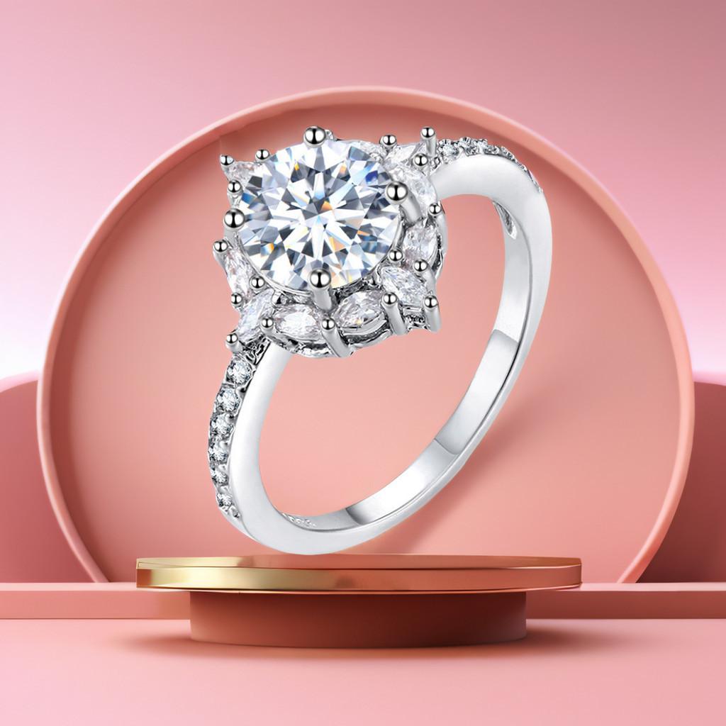 Luxurious Brass And White Steel Ring Stunning European Style Jewelry