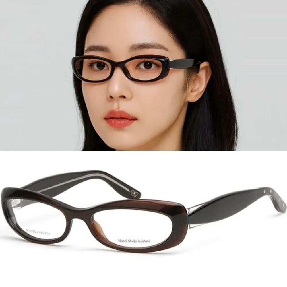 

[Bottega Veneta] Eyeglass Frames BV84 VNH Small Lens Glasses Women s Horn-rimmed Glasses