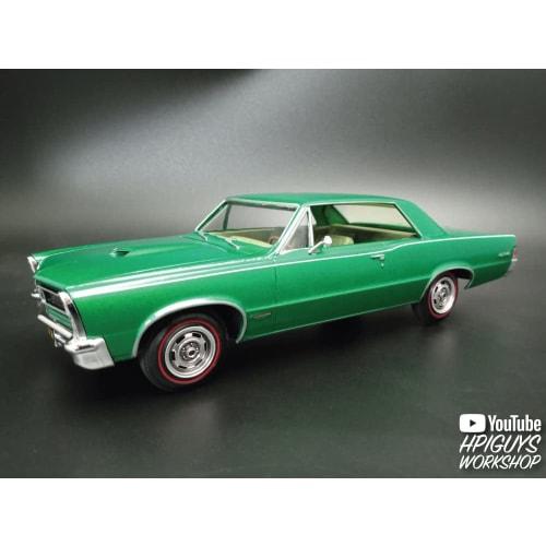 AMT 1/24 Scale 1965 Pontiac GTO Hardtop Plastic Model Kit (AMT1410)